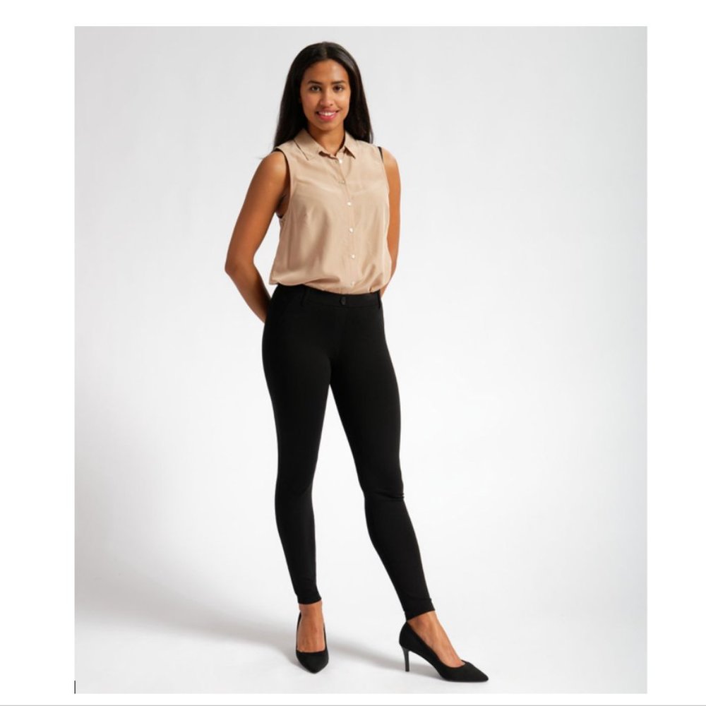 NWOT Betabrand Skinny-Leg Classic Dress Yoga Pants